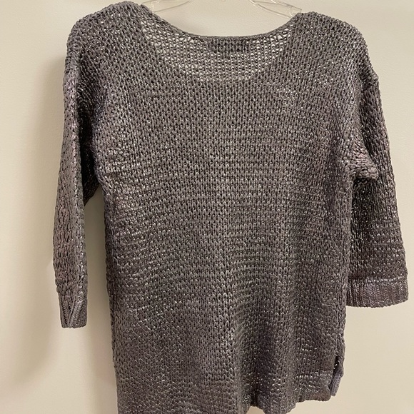 Knit Sweater. Size: Small - Picture 2 of 6